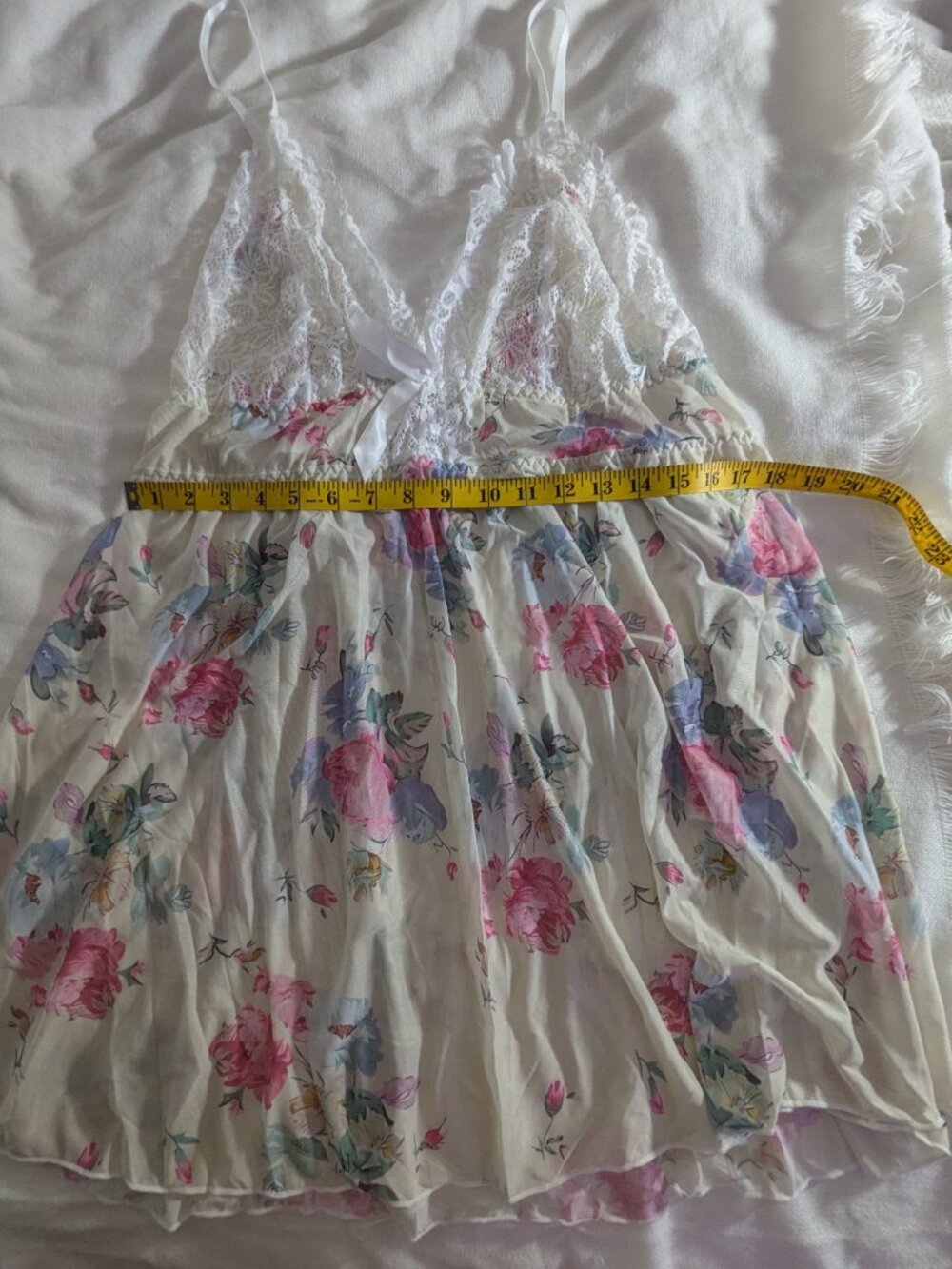 Beige Floral Sheer Babydoll Nightgown with Lace Detail NEW - Picture 3 of 4
